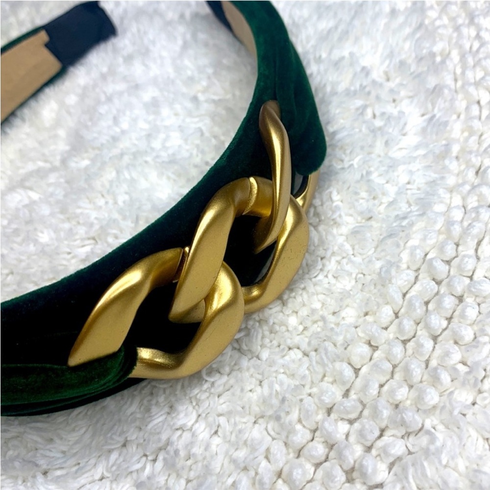 🌼Hairband Gold Chain Detail Headband in Green Velvety feel NWOT - Picture 3 of 8